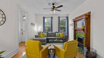 House, Multiple Beds, Patio, City View | Living room