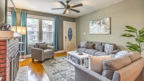 TV - 4609 Wilcox Ave - STR (St. Louis)