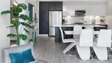 Condo, Multiple Beds, Kitchen (Unit 303) | Interior