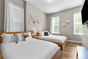 House, Multiple Beds, Patio, City View | 3 bedrooms, individually decorated, individually furnished, free WiFi - Mysteries on Lemp | JZ Vacation Rentals (St. Louis)