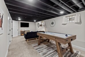 Spielezimmer