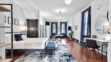 1 bedroom, individually decorated, individually furnished, free WiFi