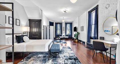 Charming Studio on Cherokee Street - JZ Vacation Rentals