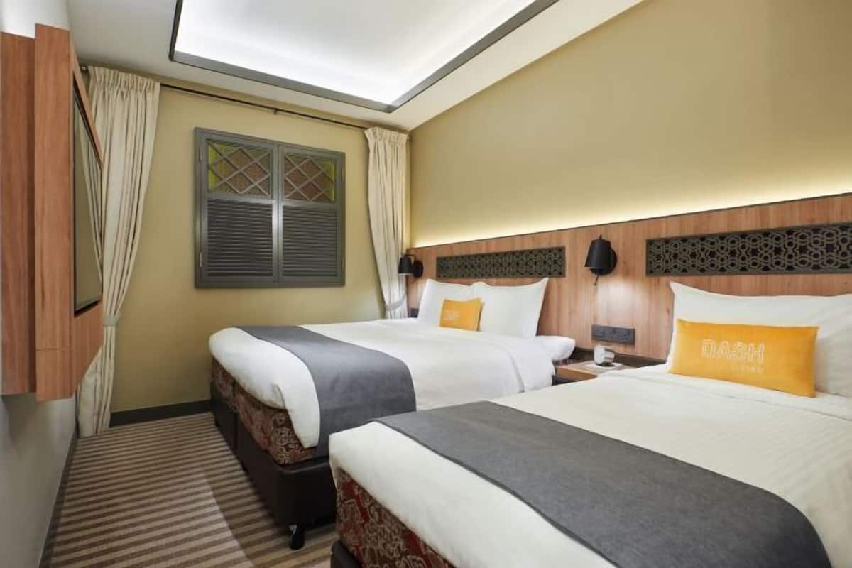 In-room safe, desk, iron/ironing board, free WiFi