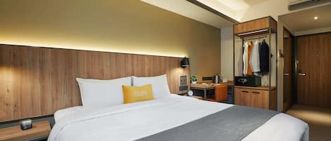 Comfy Room | Caja fuerte, escritorio, tabla de planchar con plancha y wifi gratis