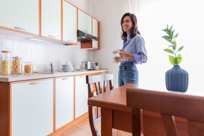 Dining - Studio with air conditioning, balcony and pool (Peschiera del Garda)