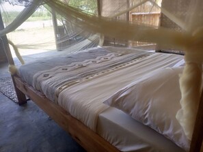 Desk, laptop workspace, iron/ironing board - Semliki Fishing River Camp (Bweramule)
