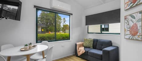 Family Cabin, 2 Bedrooms, Kitchenette | Living area