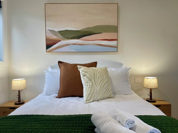 Standard Studio, 1 Double Bed, Kitchenette | Bed sheets - Creswick Holiday Park (Creswick)