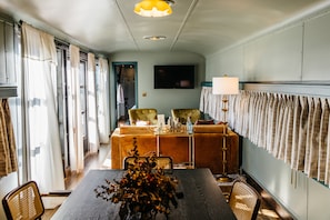 Frette Italian sheets, premium bedding, minibar, in-room safe
