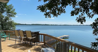 Lakefront cabin with great FISHING & FUN all year on Clear Lake in NE South Dak.