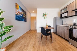 Fridge, microwave, oven, stovetop - VH | Stylish loft wifi | Roma Nte | 316 (Ciudad de México)