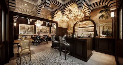 V Maison Boutique Hotel