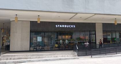 Alps Condotel at 150 NAIA T3