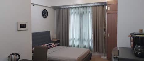 Standard Studio | In-room dining