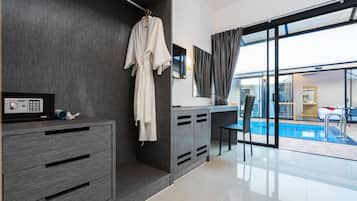 Literie de qualité supérieure, matelas Tempur-Pedic, minibar