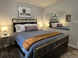 3 bedrooms, iron/ironing board, free WiFi, bed sheets - Private Rural Retreat in Central King William County (King William)