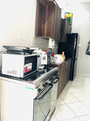 Fridge, microwave, oven