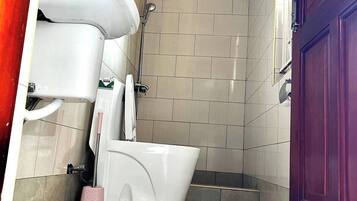 Shower, towels
