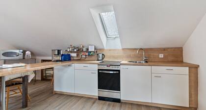 Ferienwohnung Rebberg 2" mit Bergblick, gemeinsamer Terrasse und WLAN