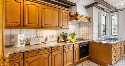 Ferienwohnung 'MichelskÀppele' mit Bergblick, Gemeinschaftsterrasse und WLAN