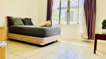 2 makuuhuonetta, silitysrauta/-lauta, Wi-Fi, vuodevaatteet