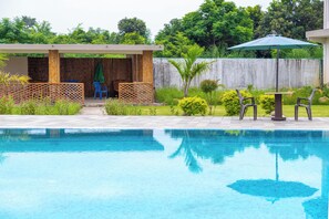 Utomhuspool