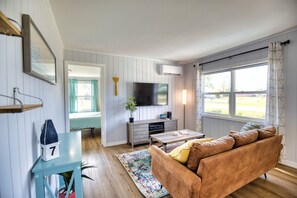 Smart-TV, Bücher, Musikbibliothek