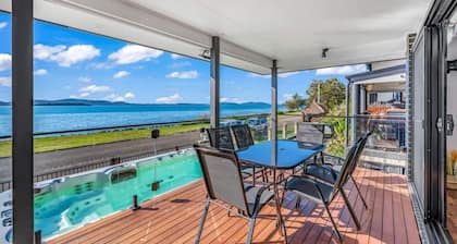 Peace in Paradise - Near Nelson Bay - Spa, views!
