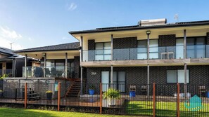 Exterior - Peace in Paradise - Near Nelson Bay - Spa, views! (Tanilba Bay)
