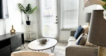 Frisco's mini Resort Stay