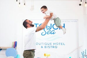 Children's activities - Touch Sea Boutique Hotel&Bistro (Karon)