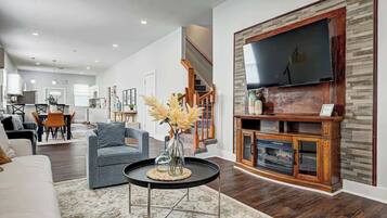 Smart TV, fireplace, offices