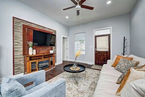 Smart TV, fireplace, offices