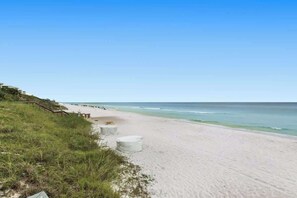 Vlak bij het strand