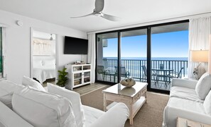 Una Smart TV, un reproductor de DVD