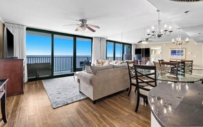 Smart TV, offices - One Seagrove Place 1406 (Santa Rosa Beach)