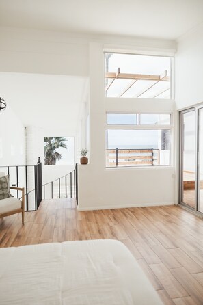 Premium Condo 2 | 特色装修、特色家居、免费 WiFi、床单