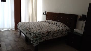 5 bedrooms, iron/ironing board, travel cot, free WiFi