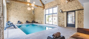 Villa Condry avec piscine intérieure chauffée toute l'année en Champagne