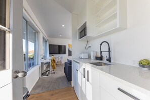 Interior - Studio Market Rd · Central Clean Stylish Self-Contained Studio (Auckland)