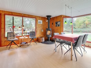 Dining - "Gunsten" - 2.3km from the sea by Interhome (Henne)