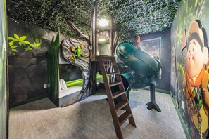 Exterior - Vor4821pp: 7 Bed, Jungle Jamboree, Wizarding Wonderland, Gaming Nook (Orlando)