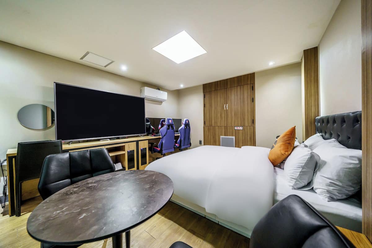 1 habitación, sistema de insonorización y wifi gratis