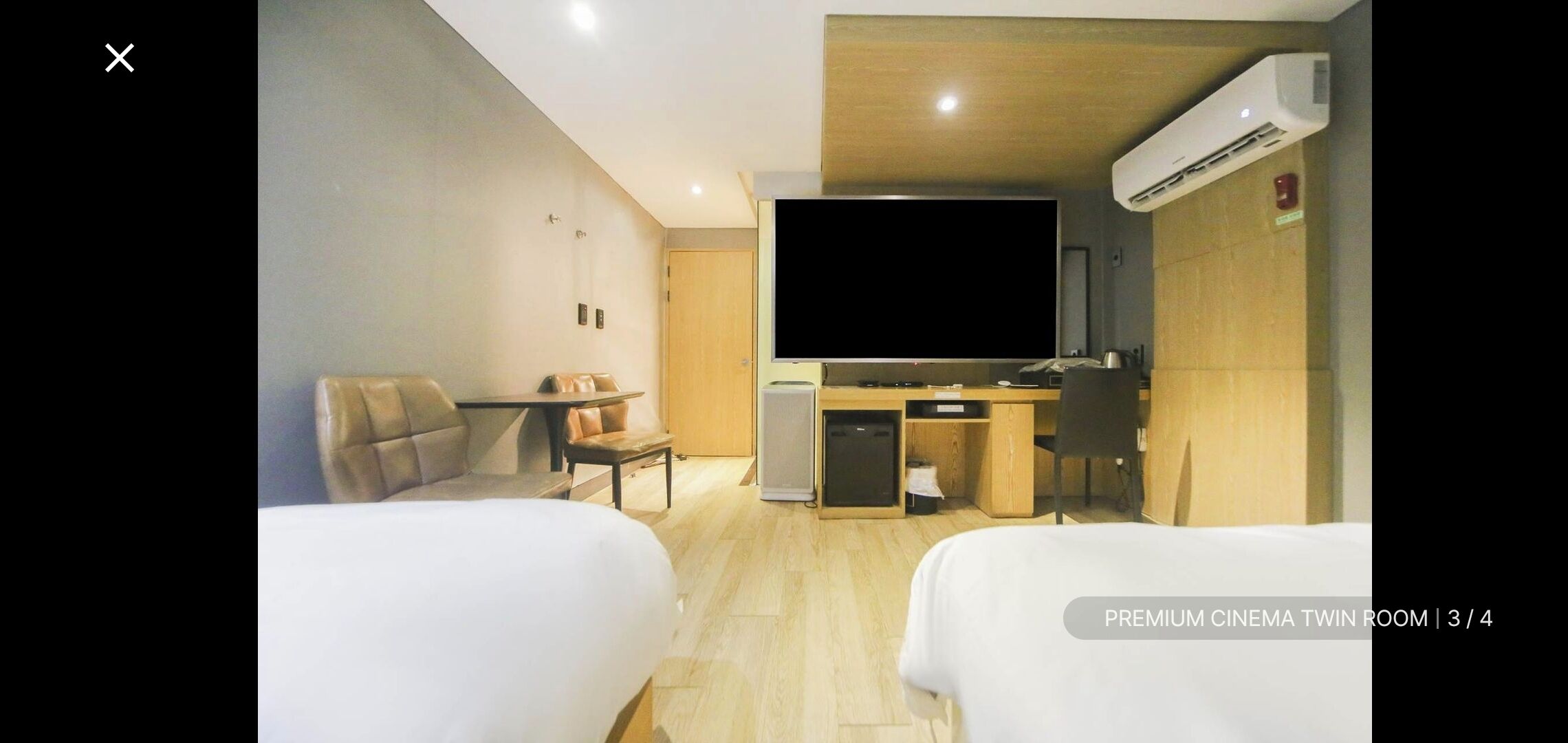 Deluxe Twin Room, 1 Queen Bed, Non Smoking, City View | Soundproofing, free WiFi