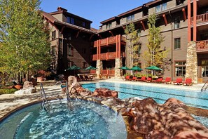 Una piscina riscaldata