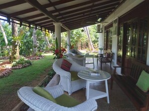 Front of property - Bentota (Bentota)