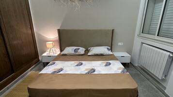 2 sovrum, strykjärn/strykbräda, wi-fi och sängkläder