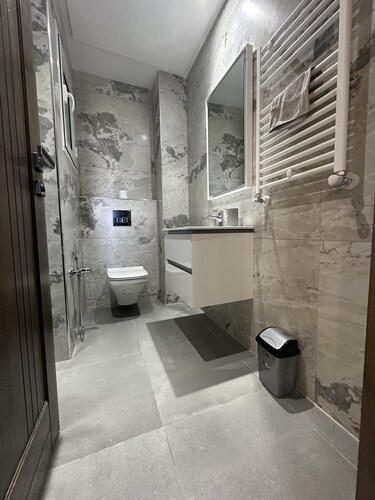 Luxueux S+2 a Jardin de Carthage