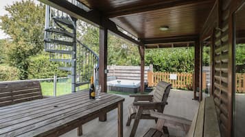 Terassi/patio